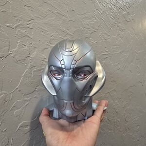 Marvel avengers Yahtzee. Game‎